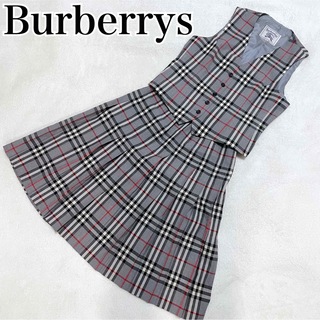 バーバリー(BURBERRY)のBurberryバーバリー セットアップ グレー スカート ノバチェック 白タグ(その他)