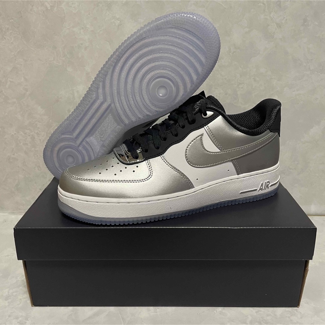 NIKE(ナイキ)のNike WMNS Air Force 1 Low "Chrome" 28.0 メンズの靴/シューズ(スニーカー)の商品写真