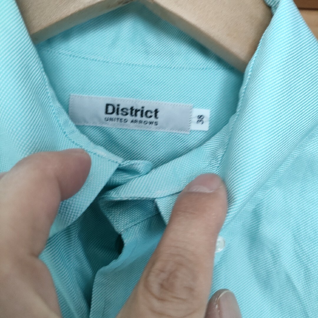 District United Arrows(ディストリクトユナイテッドアローズ)のDistrict ユナイテッドアローズ　シャツ　38 メンズのトップス(シャツ)の商品写真