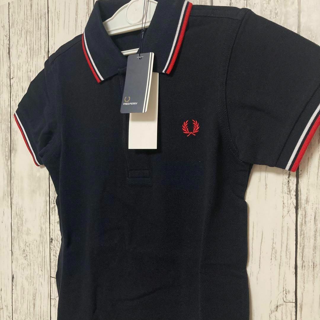 FRED PERRY(フレッドペリー)の新品未使用✨フレッドペリー　ポロシャツ　ブラック　110サイズ キッズ/ベビー/マタニティのキッズ服男の子用(90cm~)(Tシャツ/カットソー)の商品写真