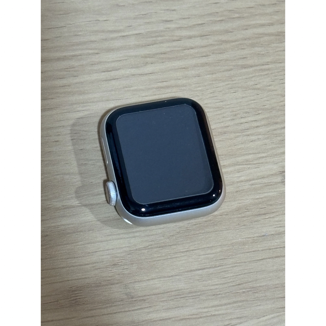 Apple Watch(アップルウォッチ)のアップル Apple Watch SE2 40mm スターライトアルミ スターラ スマホ/家電/カメラのスマートフォン/携帯電話(その他)の商品写真