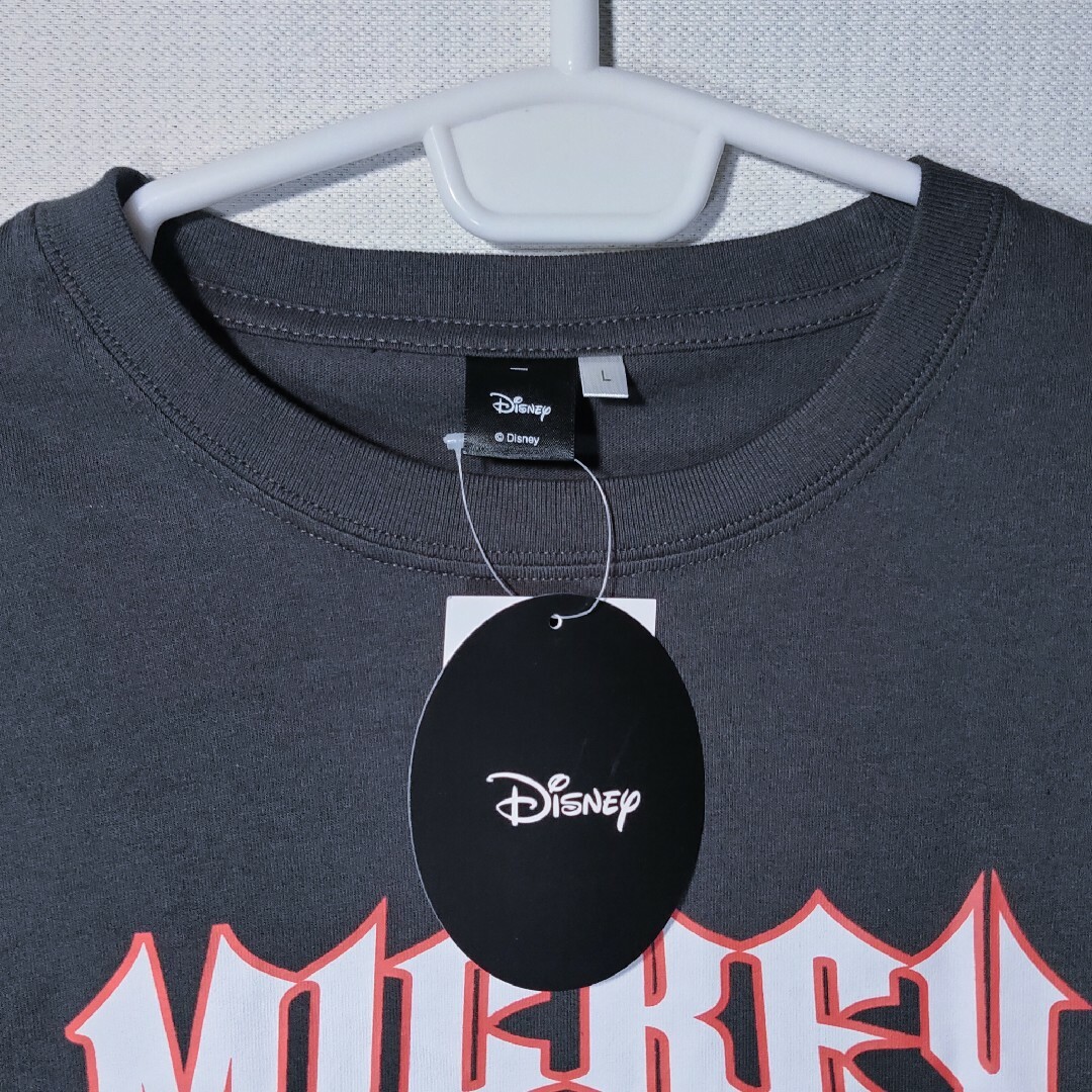 Disney(ディズニー)の新品 Tシャツ L ミッキー ディズニー ラジカセ ヘッドホン 両面プリント メンズのトップス(Tシャツ/カットソー(半袖/袖なし))の商品写真