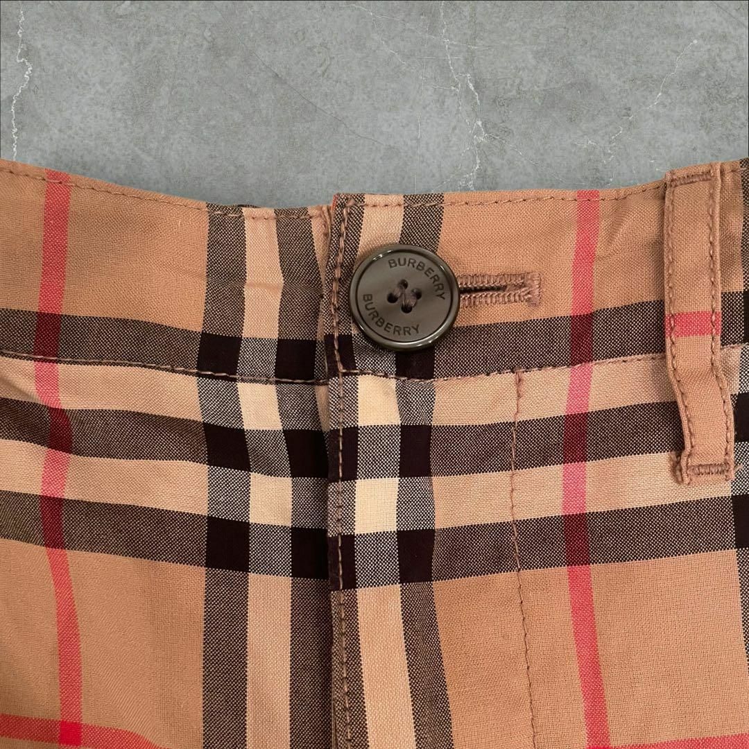 BURBERRY(バーバリー)のBurberry バーバリー チェッック ハーフパンツ 半袖 4Y 110cm キッズ/ベビー/マタニティのキッズ服男の子用(90cm~)(パンツ/スパッツ)の商品写真