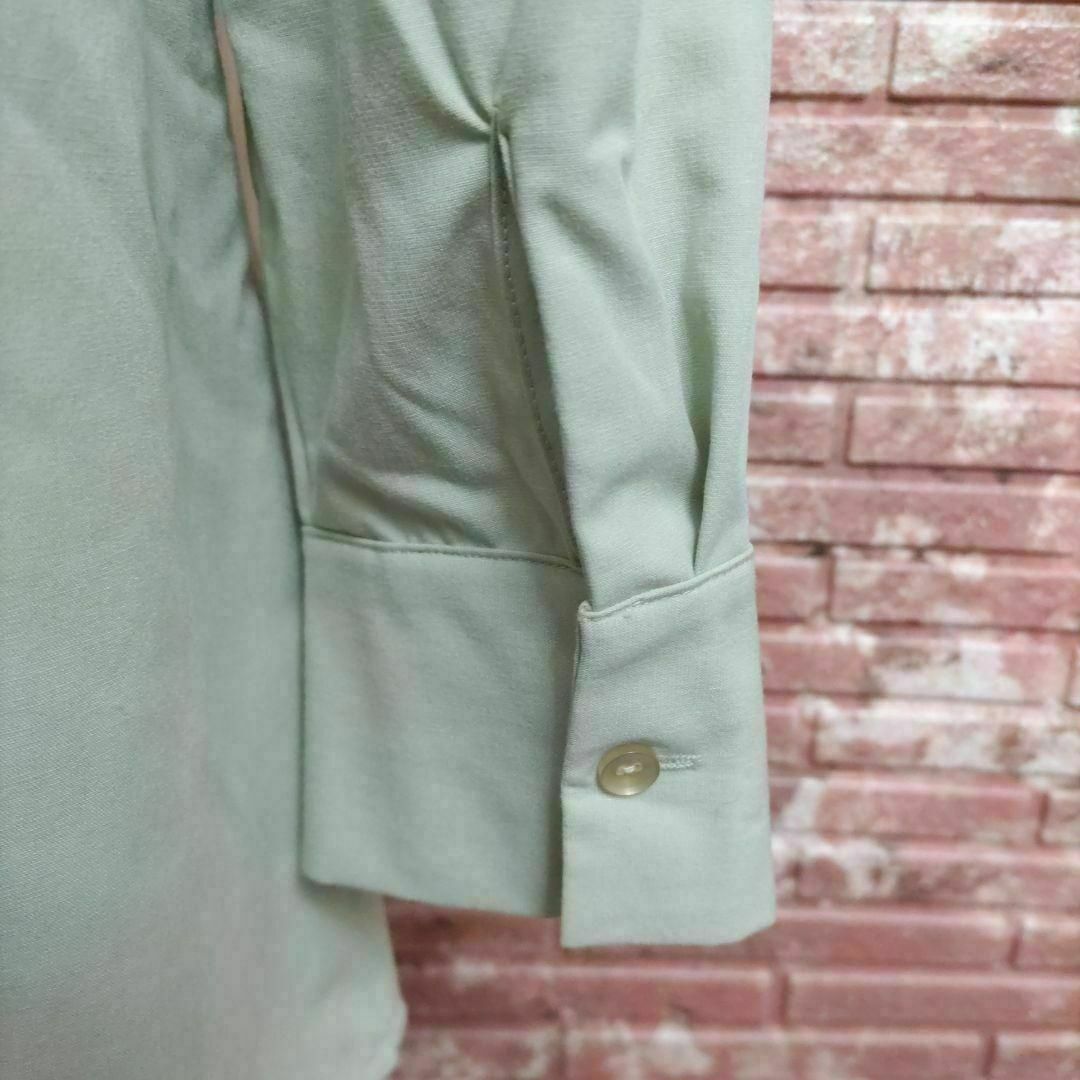 シスベール ストレッチ バックボタン 7分袖 プルトップス ライトグリーン 40 レディースのトップス(シャツ/ブラウス(長袖/七分))の商品写真