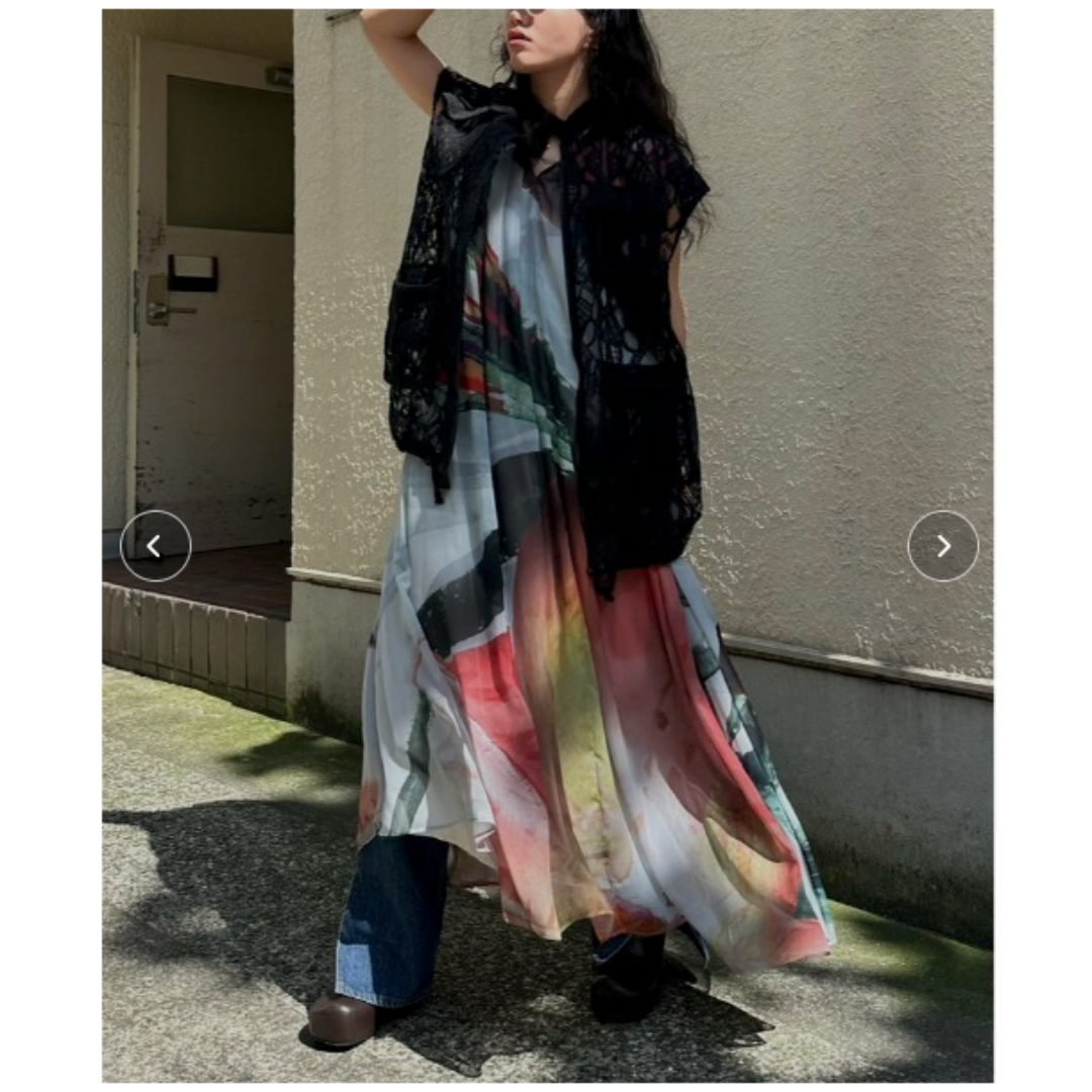 Ameri VINTAGE(アメリヴィンテージ)のAmeri 2WAY ART PRINT SHEER DRESS レディースのワンピース(ロングワンピース/マキシワンピース)の商品写真