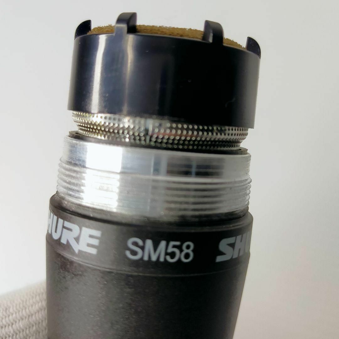 SHURE SM58 　定番の有線用マイク スマホ/家電/カメラのオーディオ機器(その他)の商品写真