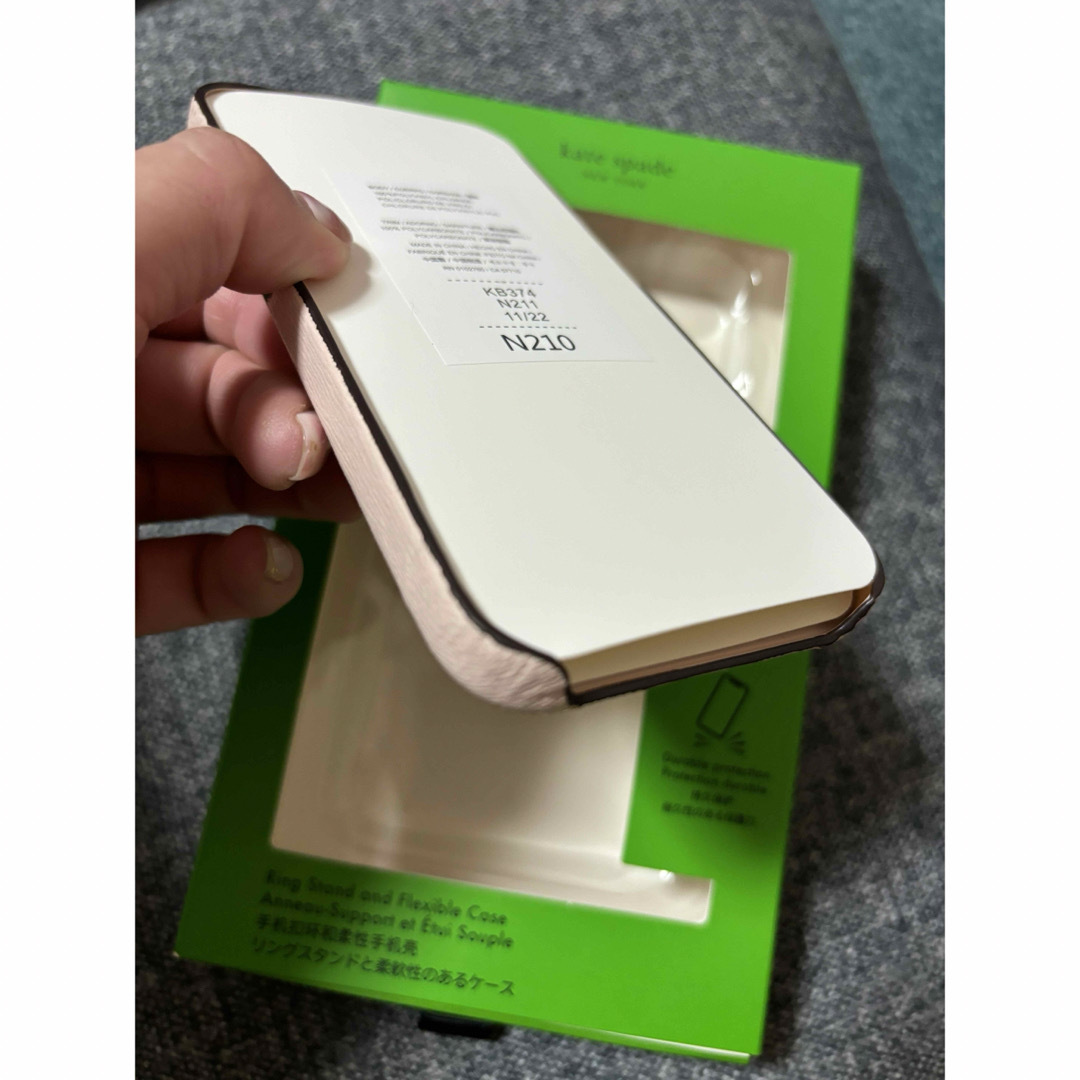 kate spade new york(ケイトスペードニューヨーク)のkate spade new york iPhone14 ケース スマホ/家電/カメラのスマホアクセサリー(iPhoneケース)の商品写真