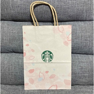 スターバックスコーヒー(Starbucks Coffee)のStarbucks スタバ　2017年　桜　ショッパー　紙袋　袋　ショップ袋(ラッピング/包装)