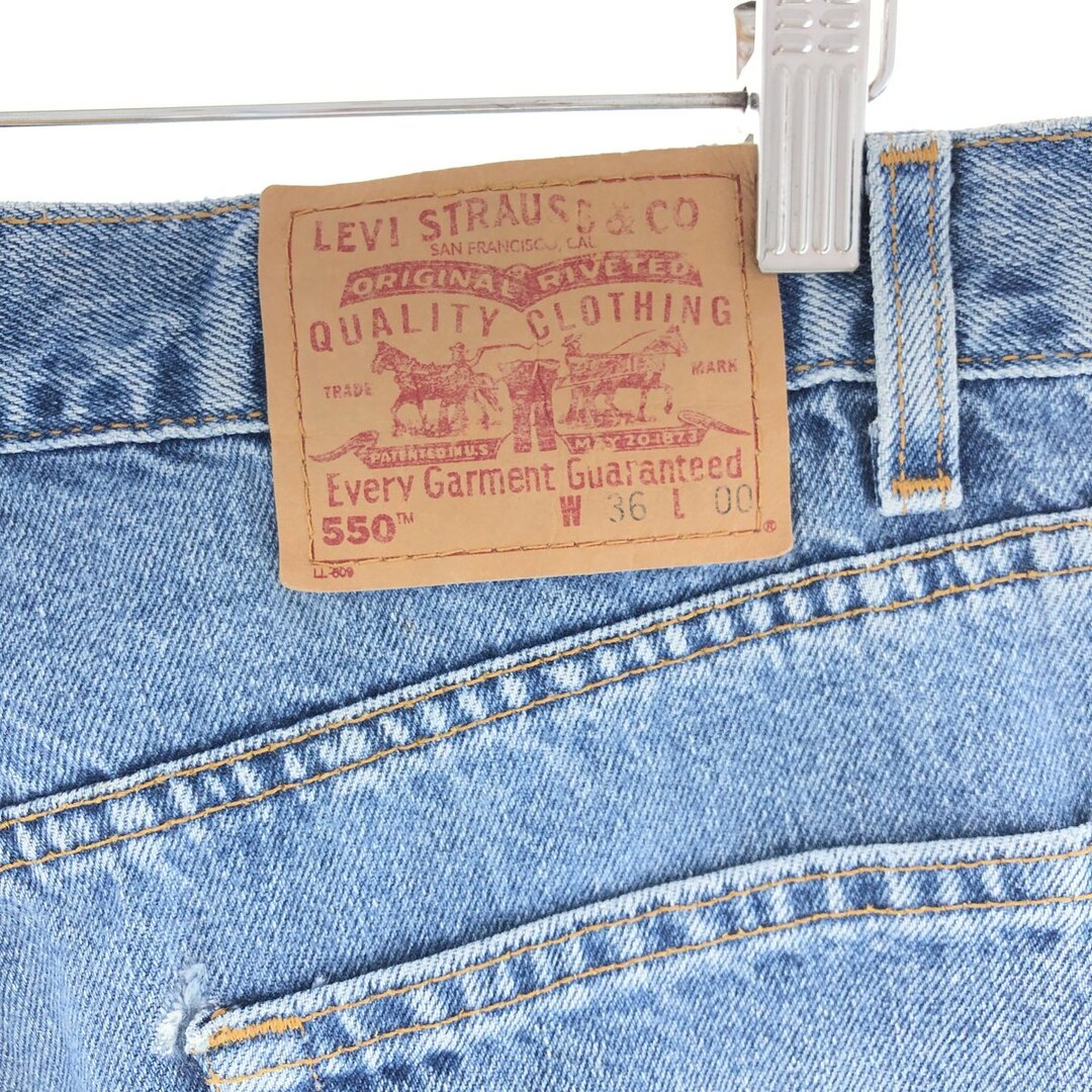 Levi's(リーバイス)の古着 90年代 リーバイス Levi's 550 RELAXED FIT デニムショーツ ハーフパンツ メンズw36 ヴィンテージ /eaa382449 メンズのパンツ(ショートパンツ)の商品写真