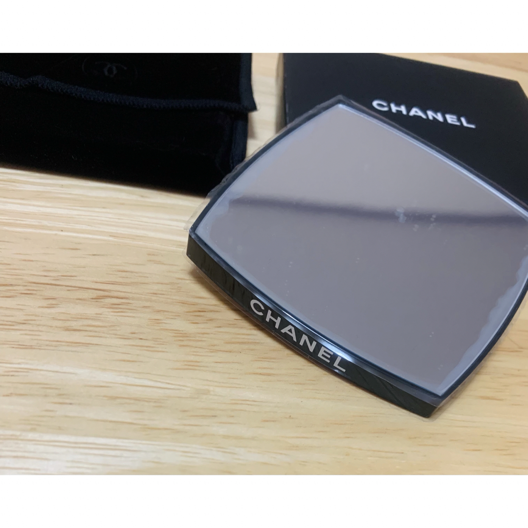 CHANEL(シャネル)のシャネル ノベルティ ミラー レディースのファッション小物(ミラー)の商品写真