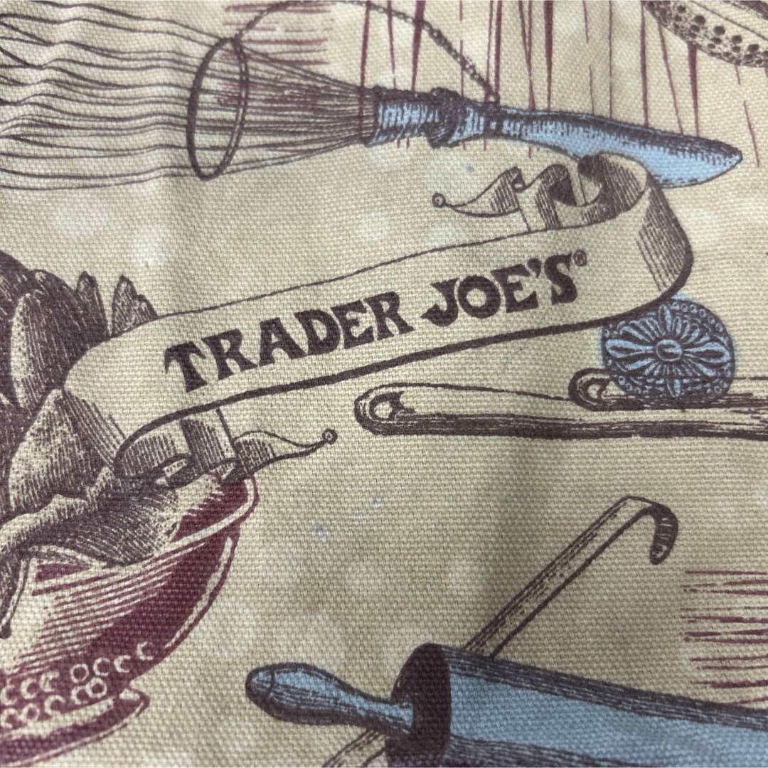 布　トレーダージョーズ　エコバッグ　トレジョ　TRADER JOE'S レディースのバッグ(エコバッグ)の商品写真