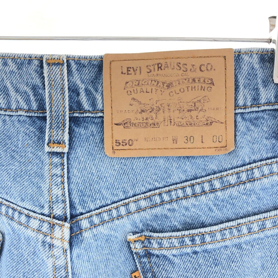 Levi's(リーバイス)の古着 90年代 リーバイス Levi's 550 RELAXED FIT デニムショーツ ショートパンツ メンズw30 ヴィンテージ /eaa382600 メンズのパンツ(ショートパンツ)の商品写真