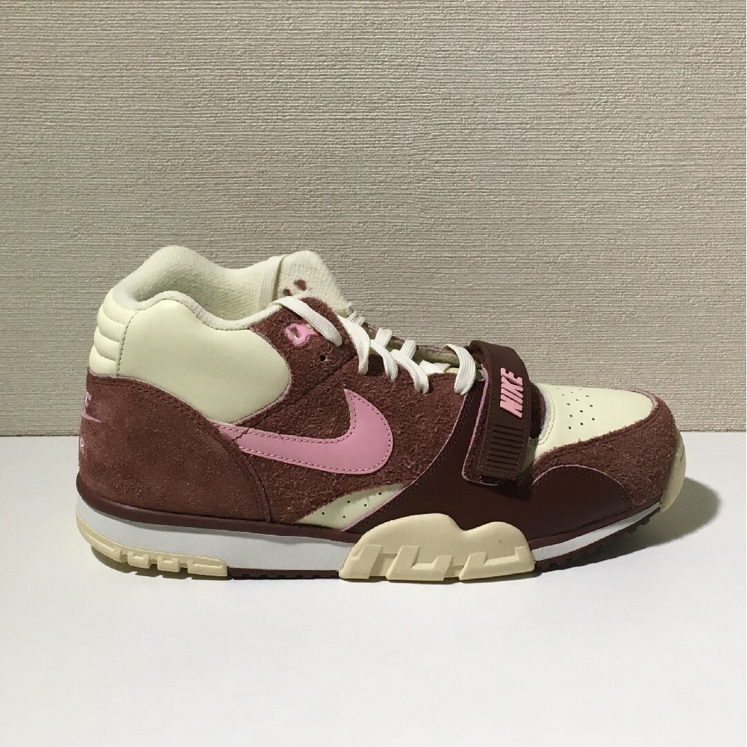 NIKE(ナイキ)の新品 28cm Nike Air Trainer 1 バレンタインデー メンズの靴/シューズ(スニーカー)の商品写真