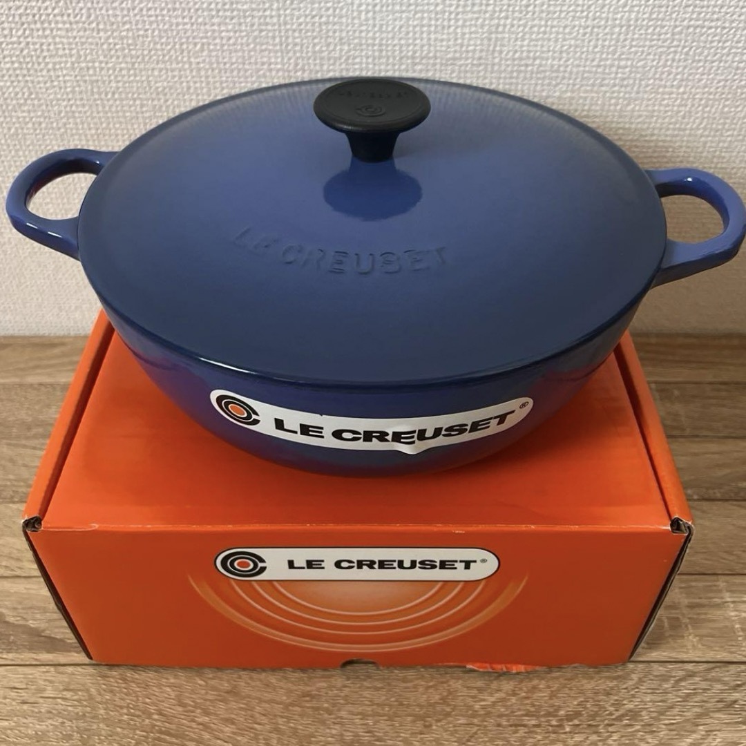 LE CREUSET(ルクルーゼ)の●新品●LeCreuset ル クルーゼ マルミット 22cm コバルトブルー インテリア/住まい/日用品のキッチン/食器(鍋/フライパン)の商品写真