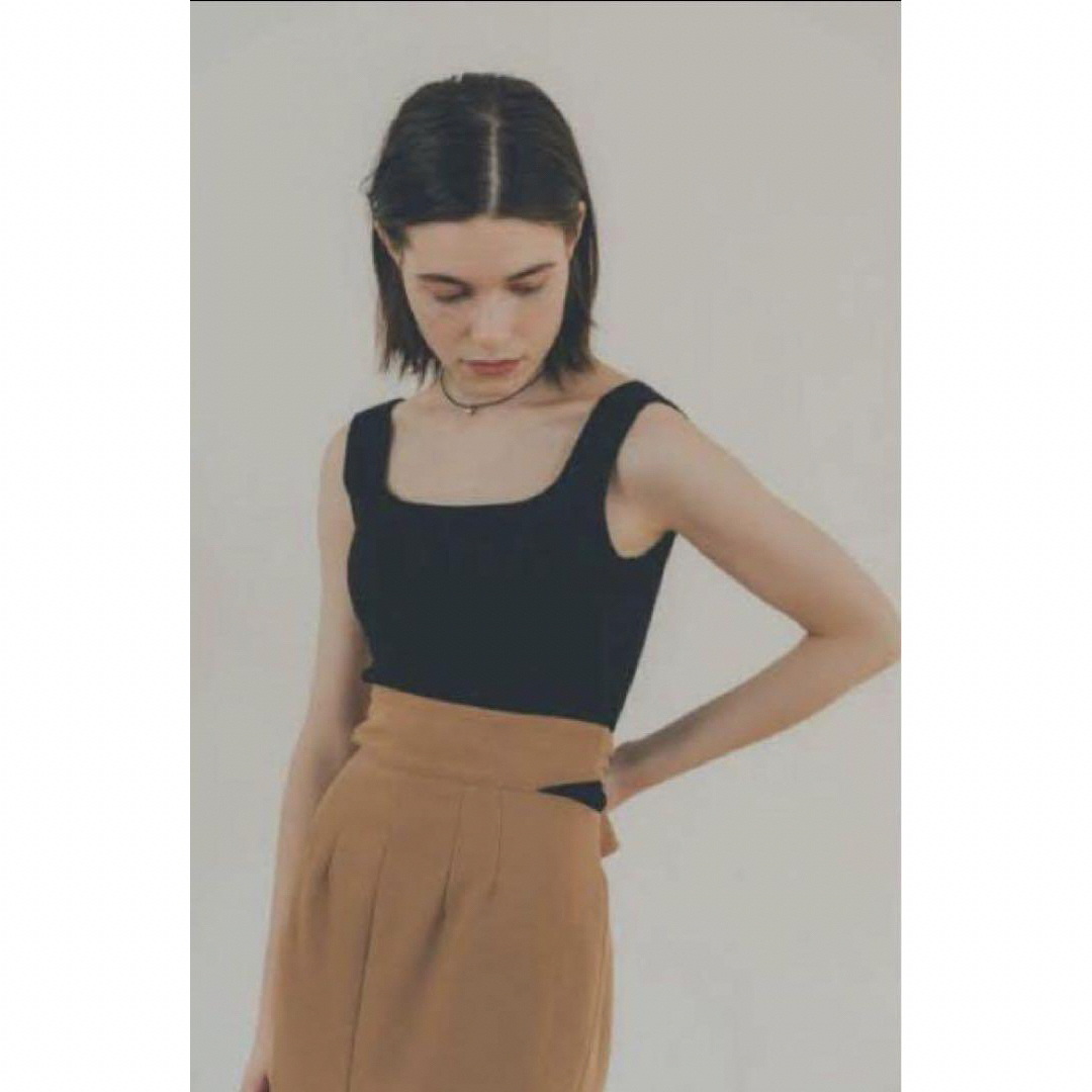 CLANE(クラネ)のCLANE / SQUARE TANK KNIT TOPS レディースのトップス(タンクトップ)の商品写真