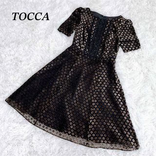 トッカ(TOCCA)のTOCCA トッカ ワンピース 花柄 レース ゴールド ラメ フォーマル(ひざ丈ワンピース)