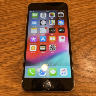 アップル(Apple)のiPhone6 au 64GB ホワイト(スマートフォン本体)