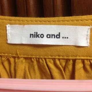 ニコアンド(niko and...)のniko and... ワンピース(ひざ丈ワンピース)