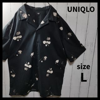 ユニクロ(UNIQLO)の【UNIQLO】プリントオープンカラーシャツ（半袖）　完売品　D1047(シャツ)