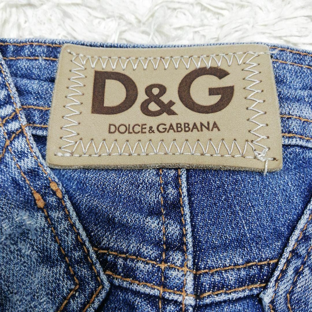 DOLCE&GABBANA(ドルチェアンドガッバーナ)のドルガバ　デニムパンツ　ハーフパンツ　ジーパン　ジーンズ　ズボン　レディース　M レディースのパンツ(デニム/ジーンズ)の商品写真