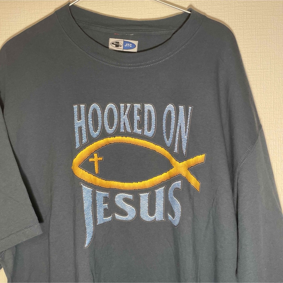 JTC(ジェーティーシー)の『US古着』HOOKED JESUS  アニマル半袖Tシャツ　フィッシュTシャツ メンズのトップス(Tシャツ/カットソー(半袖/袖なし))の商品写真