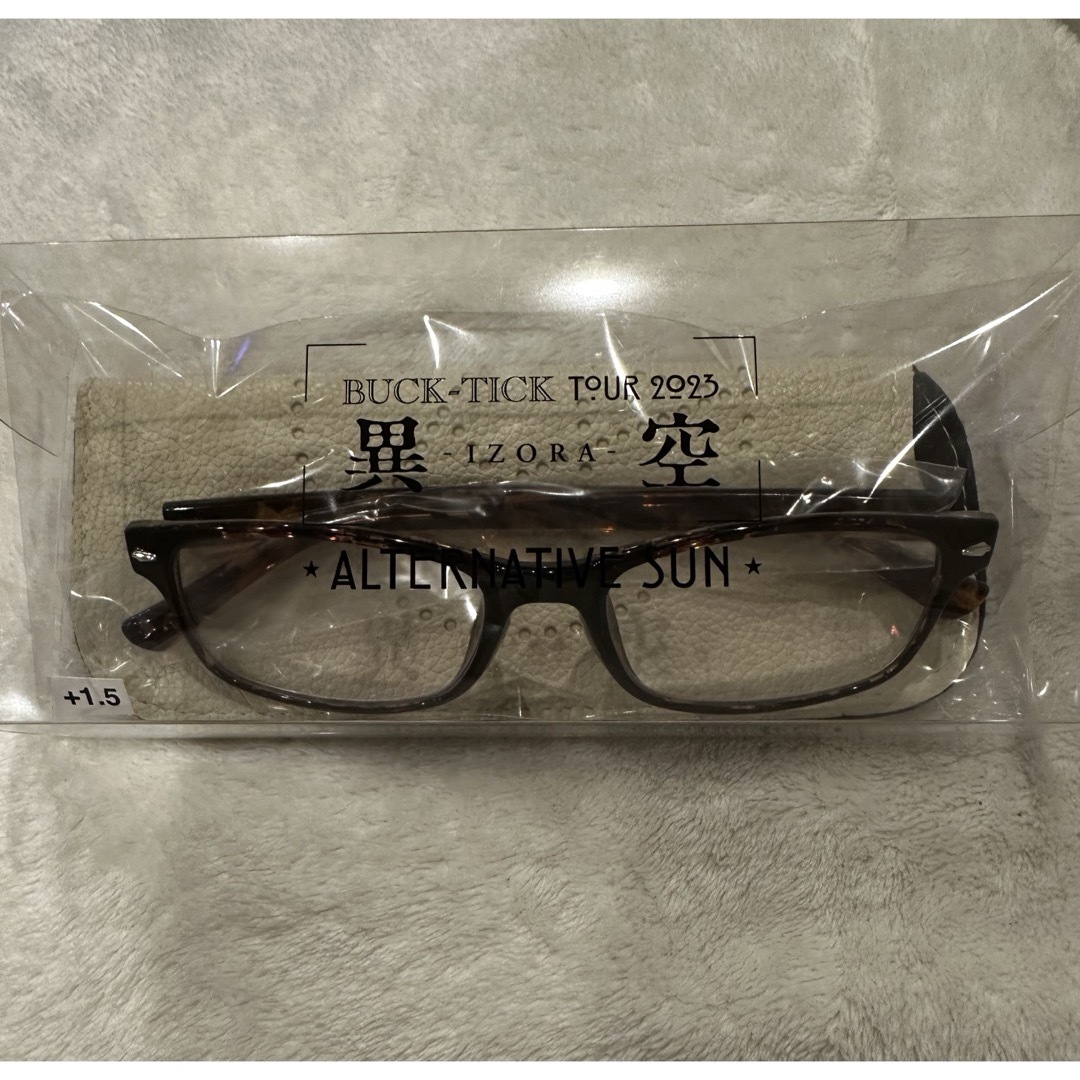 BUCK-TICK 老眼鏡　鼈甲　1.5 星野プロデュース エンタメ/ホビーのタレントグッズ(ミュージシャン)の商品写真