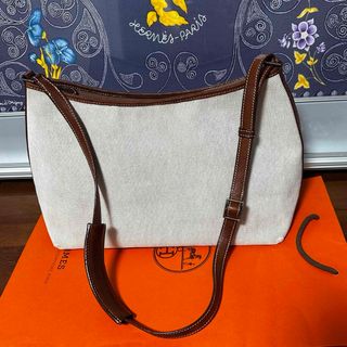 エルメス(Hermes)のエルメス　ベルランゴ　トワルアッシュ　難あり　シャネル　ヴィトン　ロロピアーナ(ショルダーバッグ)