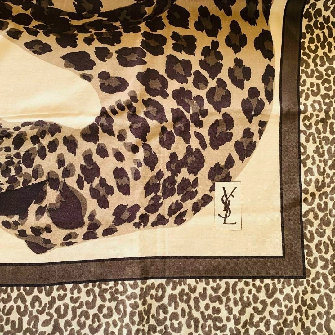 Yves Saint Laurent(イヴサンローラン)のイヴサンローラン 大判ショール ストール レオパード ヒョウ柄 ブラウン レディースのファッション小物(バンダナ/スカーフ)の商品写真