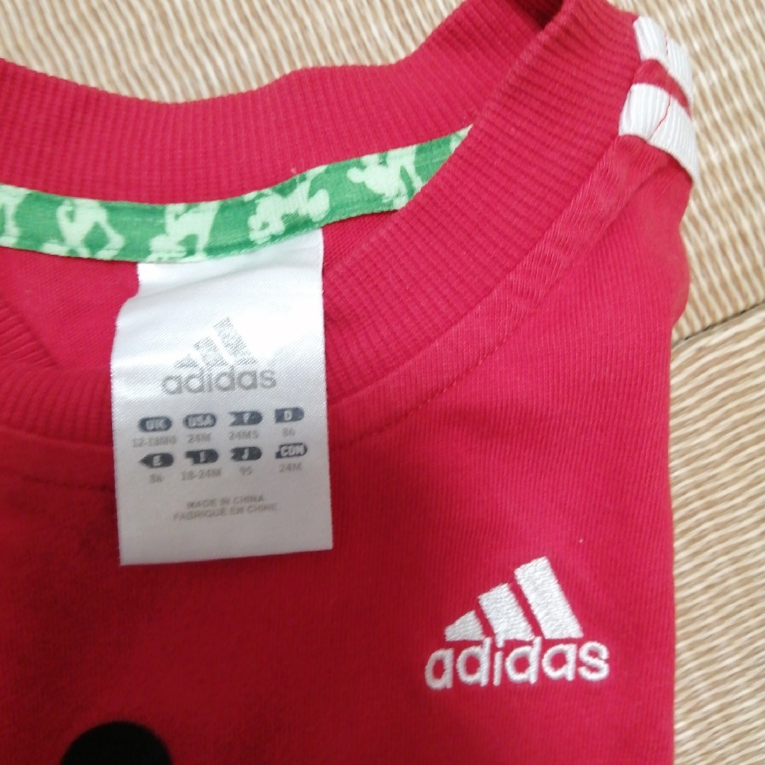 adidas(アディダス)のadidas 半袖Tシャツ　Disney キッズ/ベビー/マタニティのキッズ服男の子用(90cm~)(Tシャツ/カットソー)の商品写真