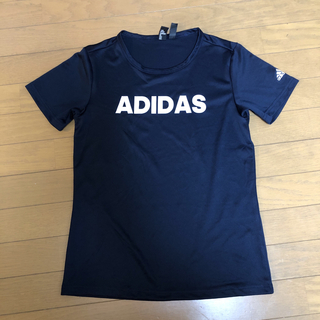 アディダス(adidas)のadidas ネイビー ロゴTシャツ(Tシャツ(半袖/袖なし))