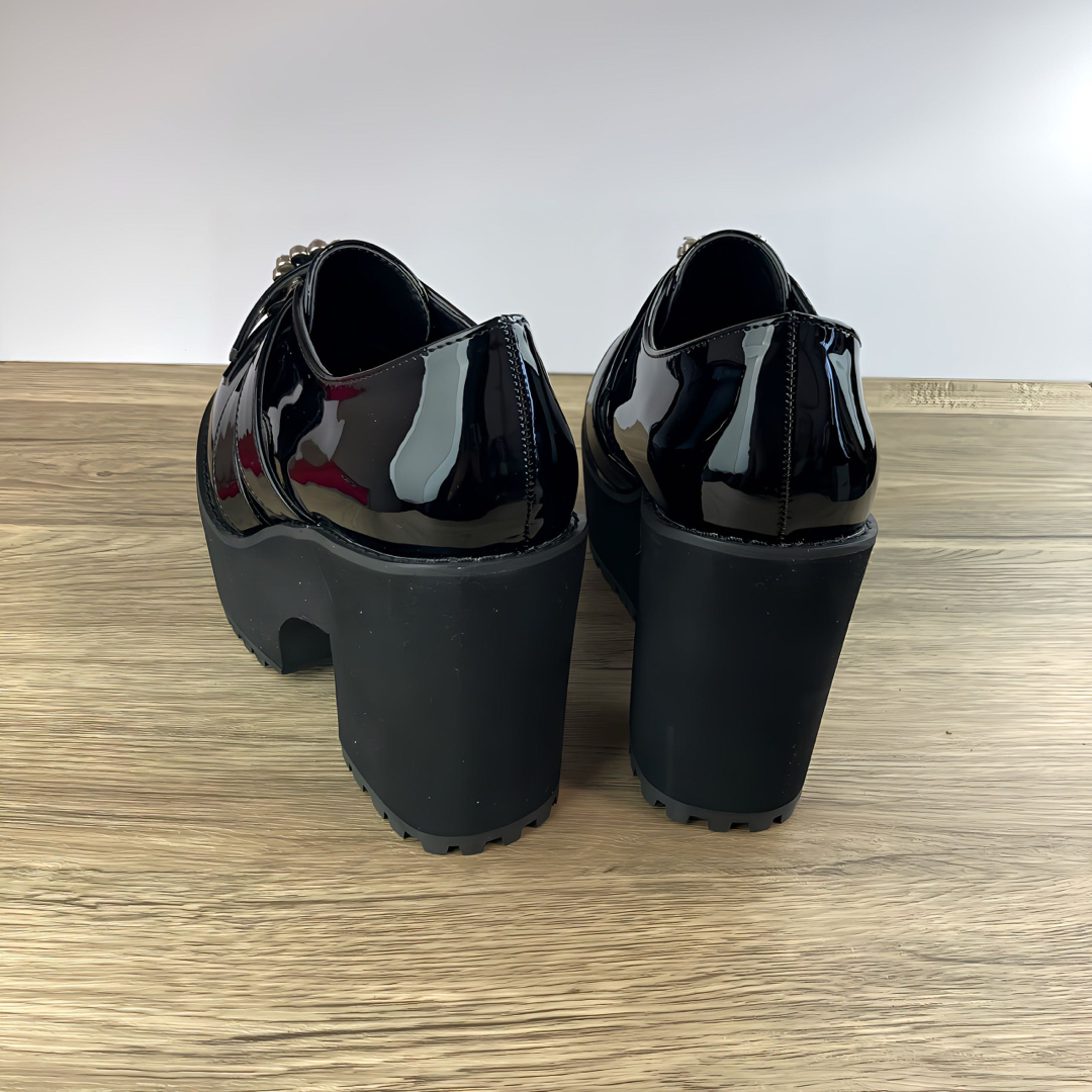attagirl(アタガール)のアタガール 厚底 ダブルバックル厚底 シューズ 地雷系 黒 Mサイズ レディースの靴/シューズ(ローファー/革靴)の商品写真
