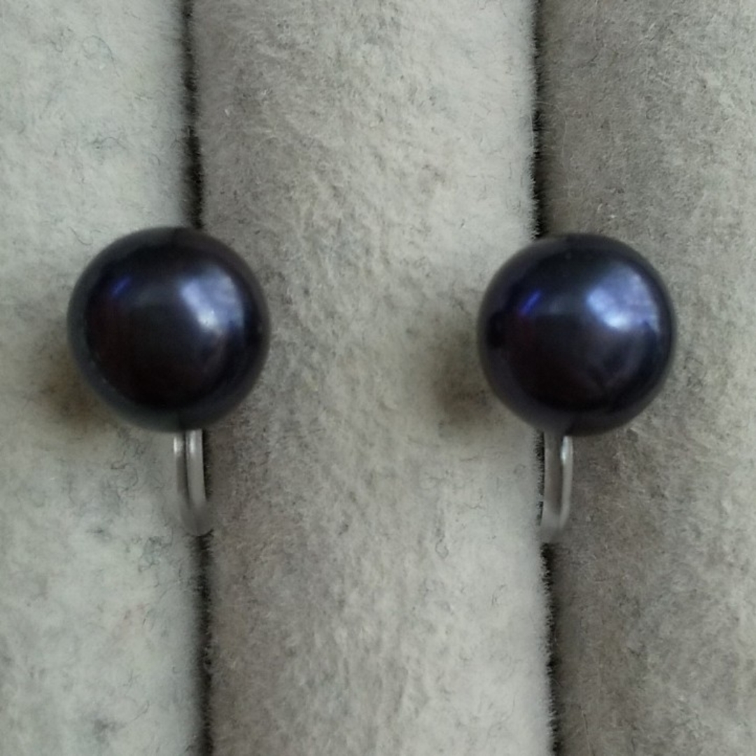 270 淡水真珠 イヤリング 黒 ブラック ノンホールピアス セレモニー 本真珠 レディースのアクセサリー(イヤリング)の商品写真