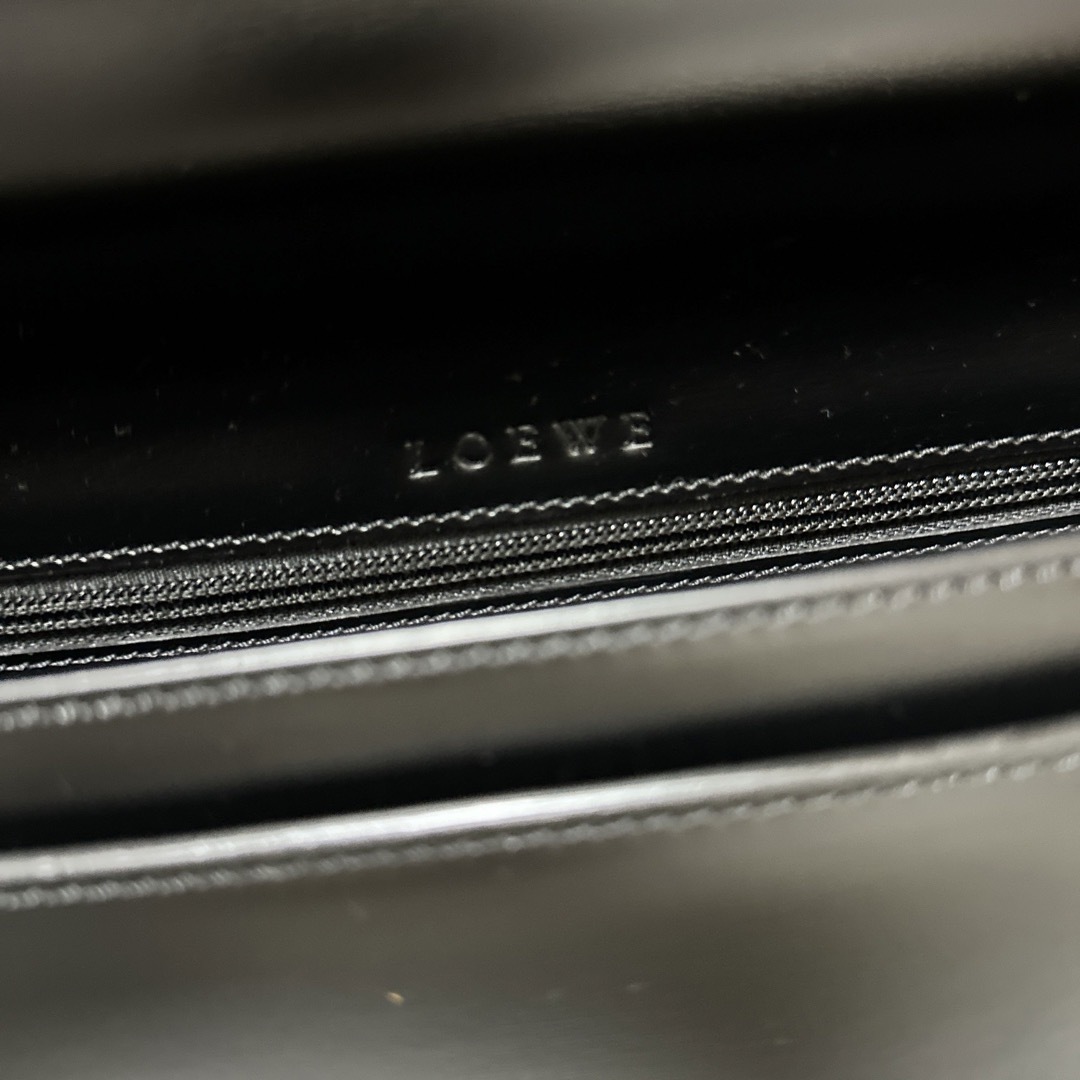 LOEWE(ロエベ)の新品未使用 LOEWE ビジネスバッグ メンズのバッグ(ビジネスバッグ)の商品写真