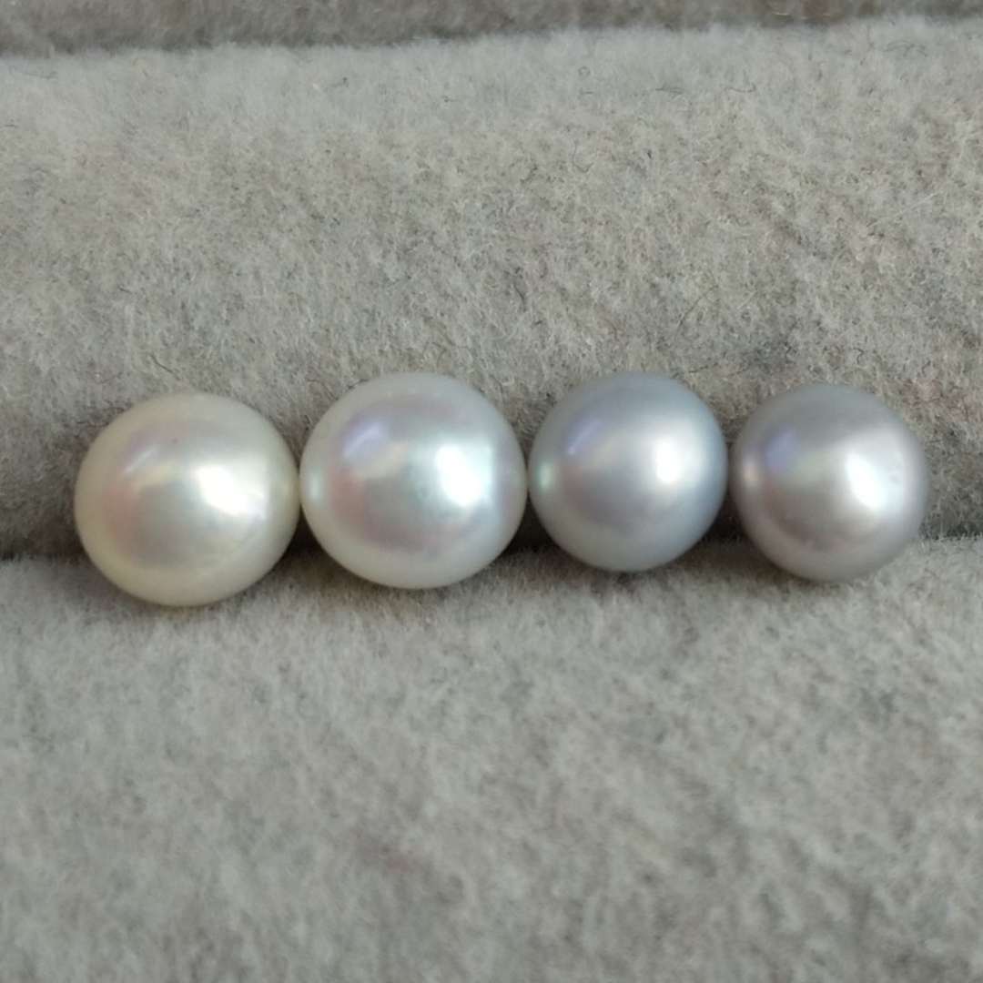 270 淡水真珠 ミニピアス 2色セット ホワイト グレー 本真珠 セレモニー レディースのアクセサリー(ピアス)の商品写真