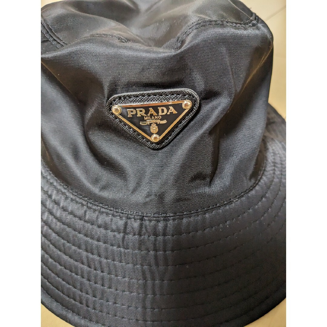 PRADA プラダ　バケットハット　帽子 レディースの帽子(その他)の商品写真