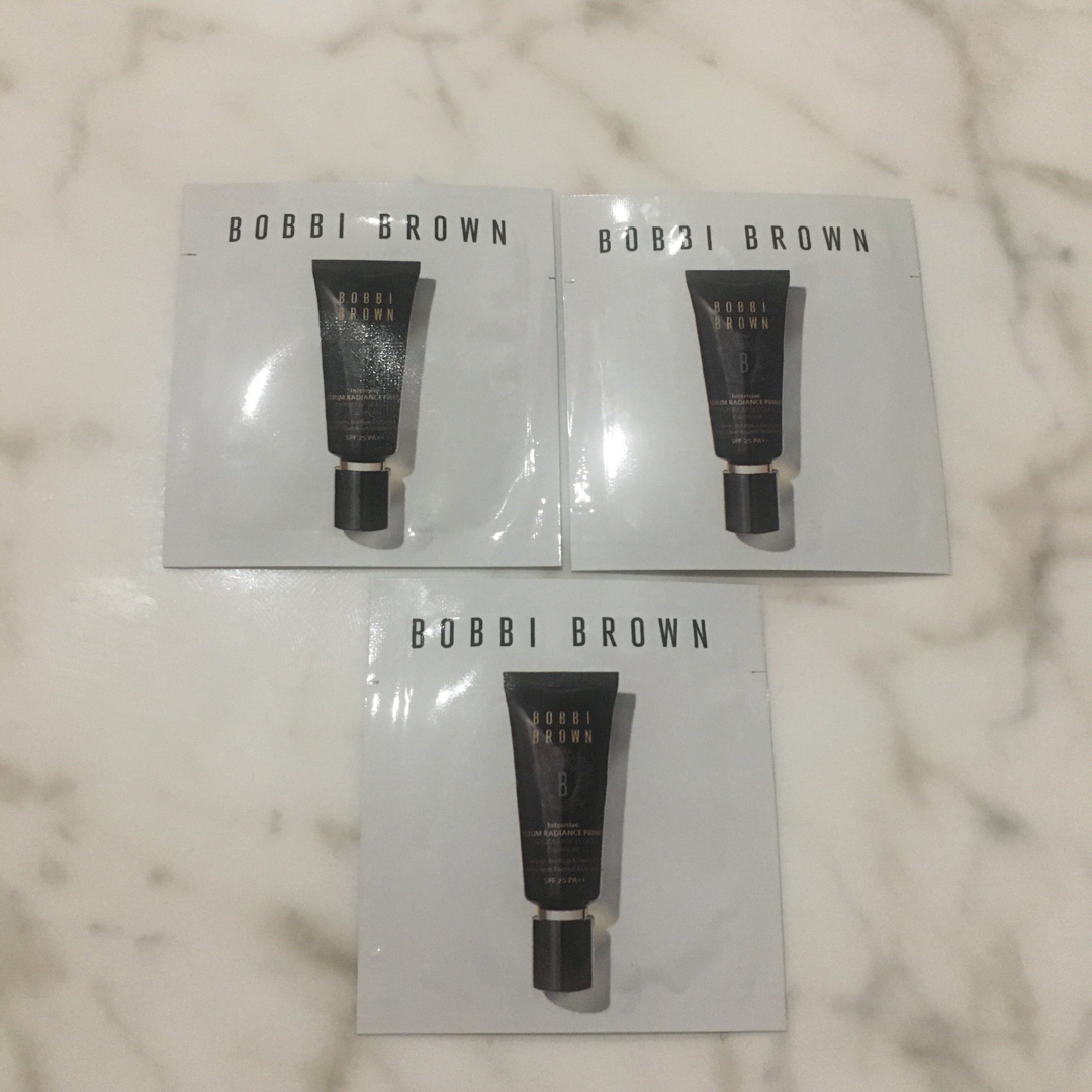 BOBBI BROWN(ボビイブラウン)のボビイブラウン　下地　インテンシブセラム　ラディアンスプライマー　サンプル　3包 コスメ/美容のキット/セット(サンプル/トライアルキット)の商品写真