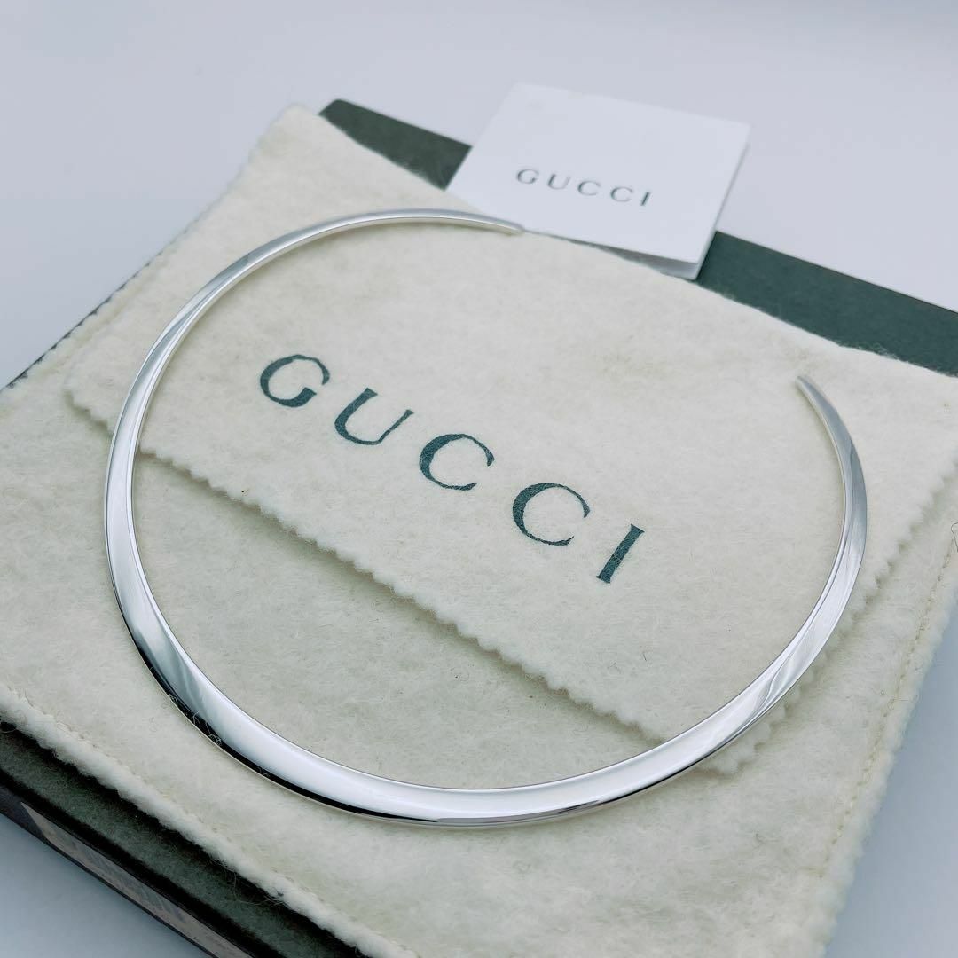 Gucci(グッチ)の【極美品】GUCCI チョーカー　ネックレス　シルバー　Gシェイプ レディースのアクセサリー(ネックレス)の商品写真