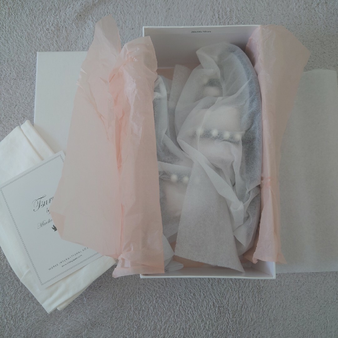 TSURU by Mariko Oikawa(ツルバイマリコオイカワ)のツルバイマリコオイカワ パールサンダル Terrace ブラック 23.5 新品 レディースの靴/シューズ(サンダル)の商品写真
