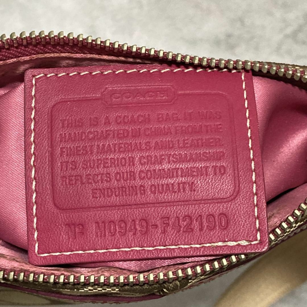 COACH(コーチ)のCOACH ショルダーバッグ シグネチャー キャンバス レザー ピンク レディースのバッグ(ショルダーバッグ)の商品写真