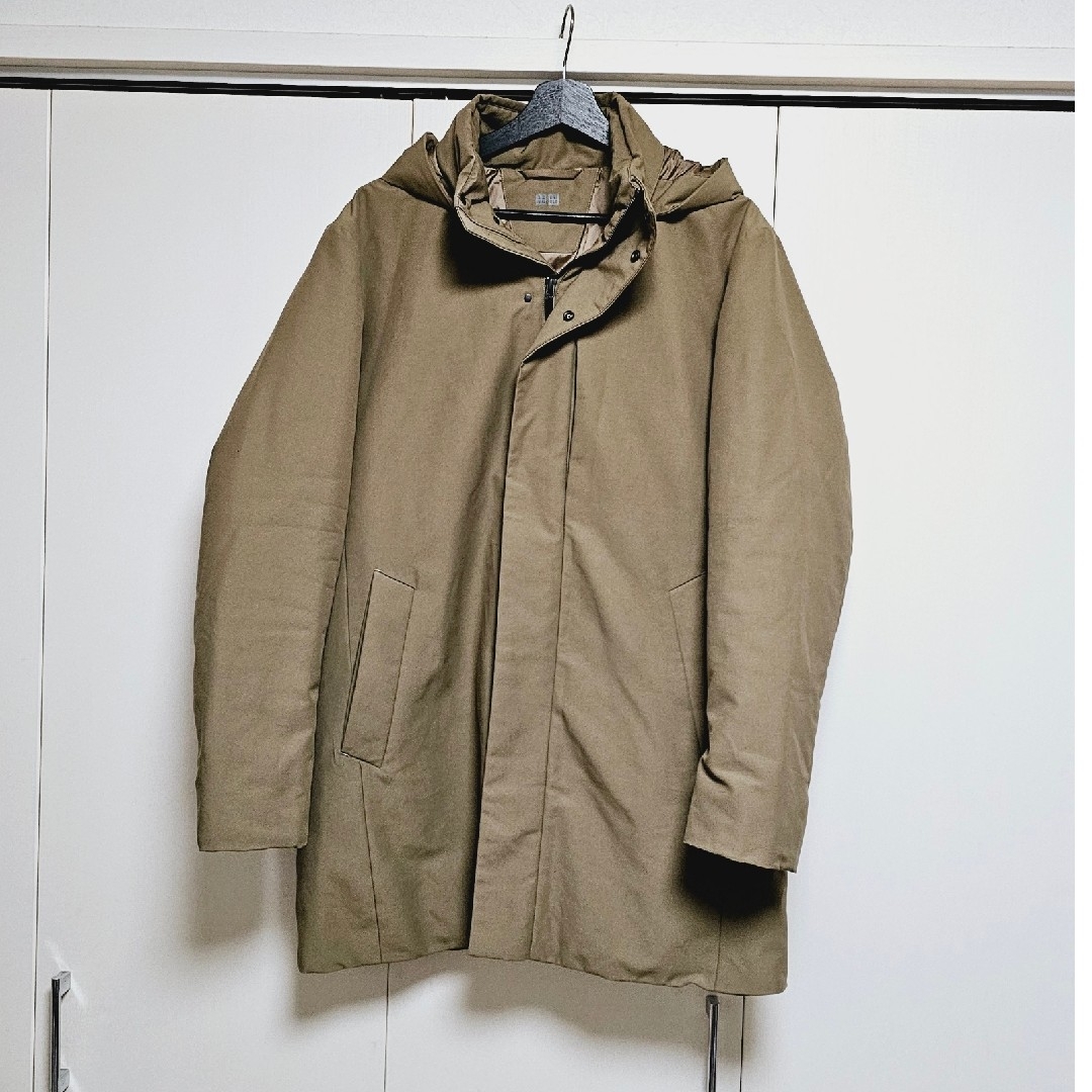 UNIQLO(ユニクロ)のUNIQLO ロング丈 キャメルダウンジャケットコート L ユニクロ 防寒対策 メンズのジャケット/アウター(ダウンジャケット)の商品写真