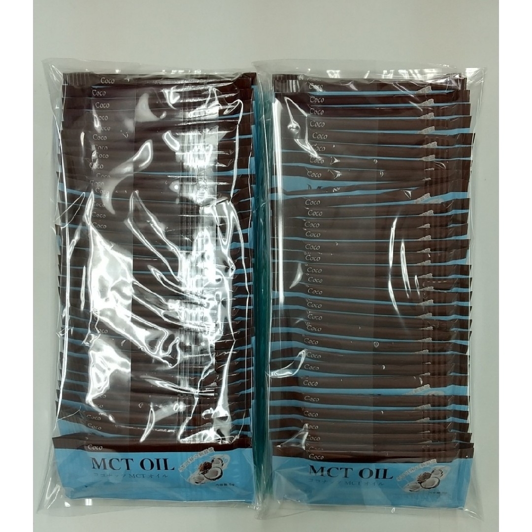 コストコ(コストコ)のMCTオイル  5g × 60包   ココナッツオイル   コストコ 食品/飲料/酒の食品(調味料)の商品写真