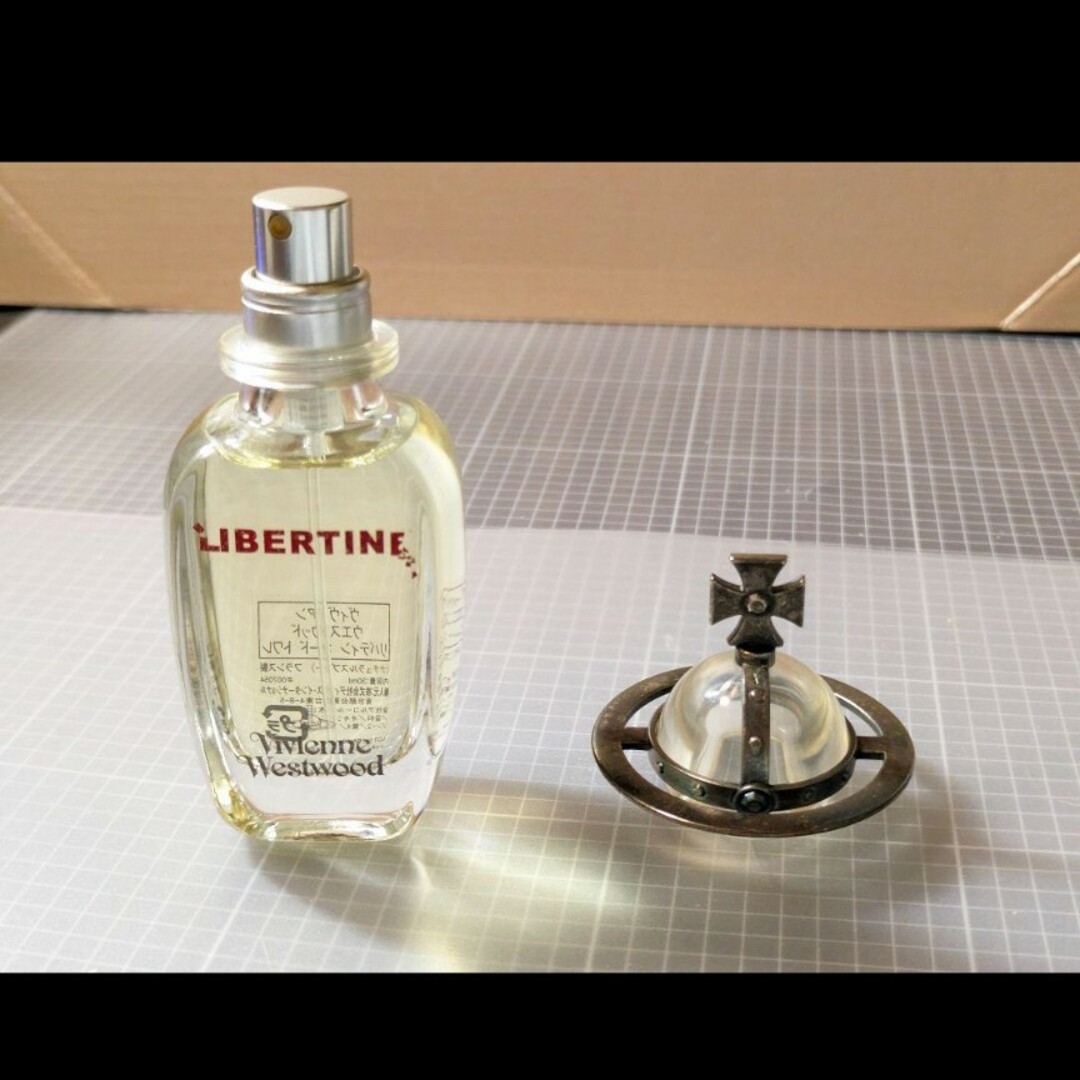 Vivienne Westwood(ヴィヴィアンウエストウッド)のVivienne Westwood リバティン オードトワレ コスメ/美容の香水(香水(女性用))の商品写真