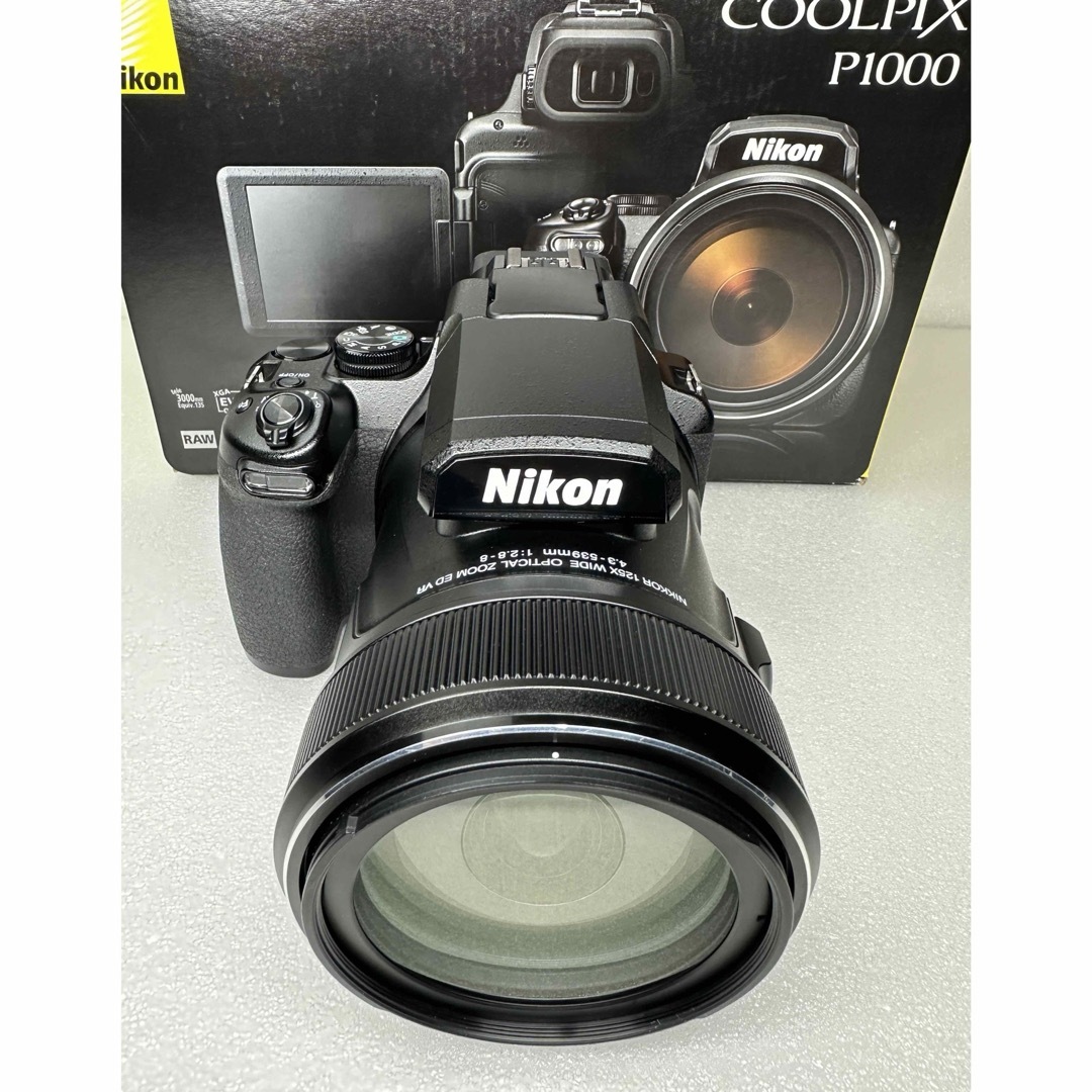 Nikon(ニコン)のニコン COOLPIX P1000  スマホ/家電/カメラのカメラ(コンパクトデジタルカメラ)の商品写真