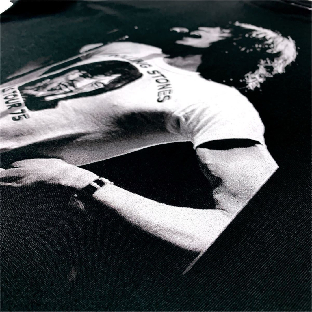 新品 ミックジャガー ローリングストーンズ UKロックンロール バンド Tシャツ メンズのトップス(Tシャツ/カットソー(半袖/袖なし))の商品写真