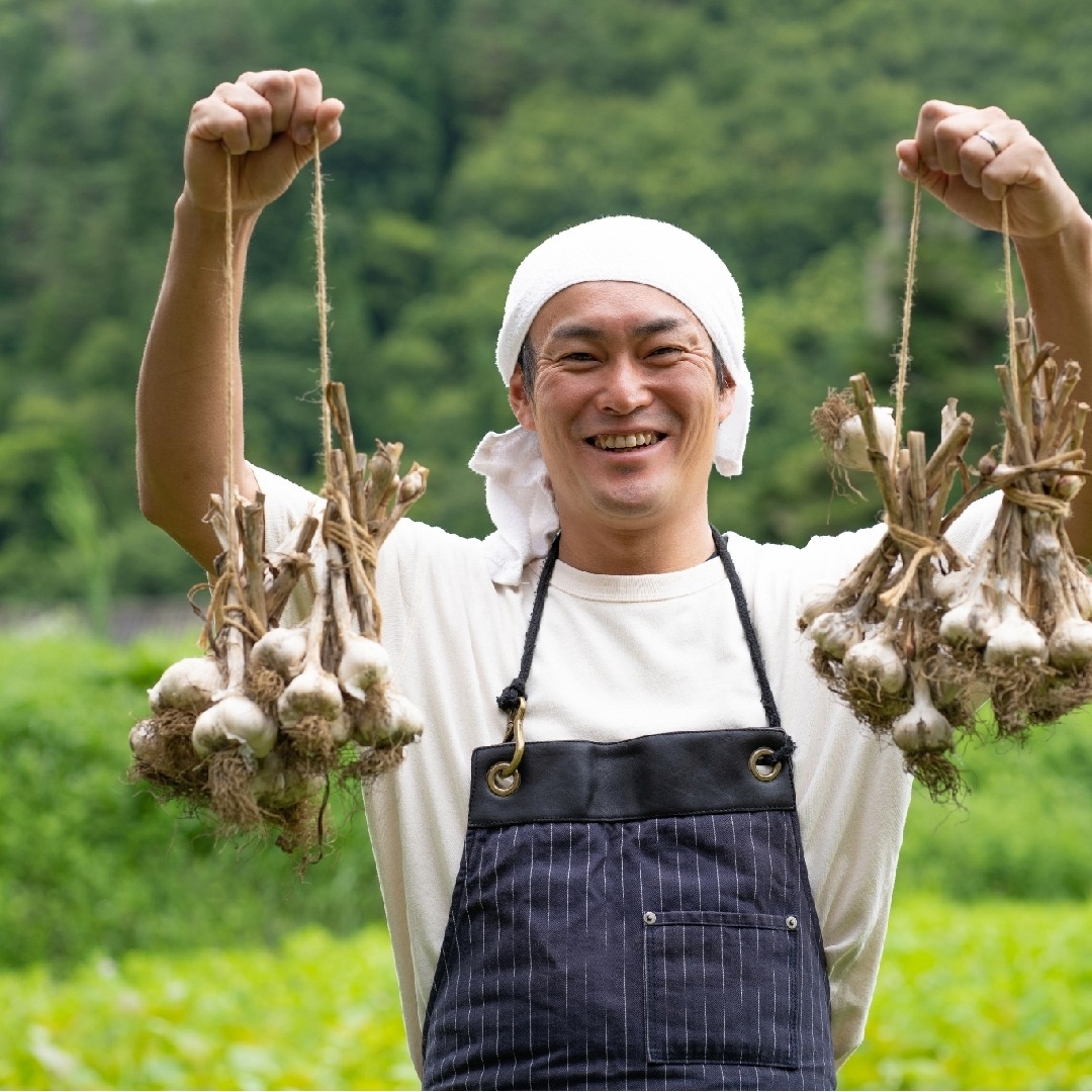 OPEN記念セール　黒にんにく 2kg 熟成 無農薬 食品衛生責任者許可あり 食品/飲料/酒の加工食品(その他)の商品写真