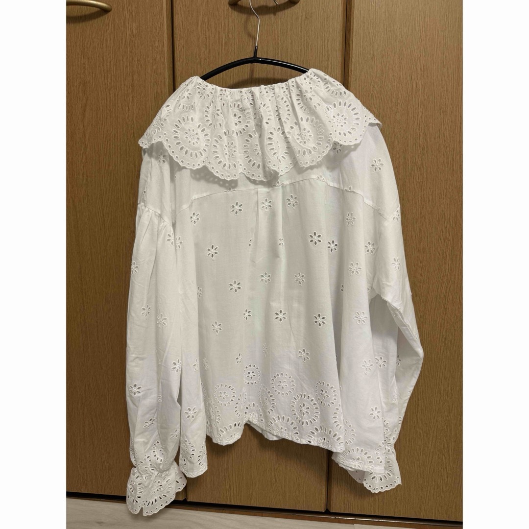 COTTON LACE FLARE BLOUSE（ブラウス） レディースのトップス(シャツ/ブラウス(長袖/七分))の商品写真