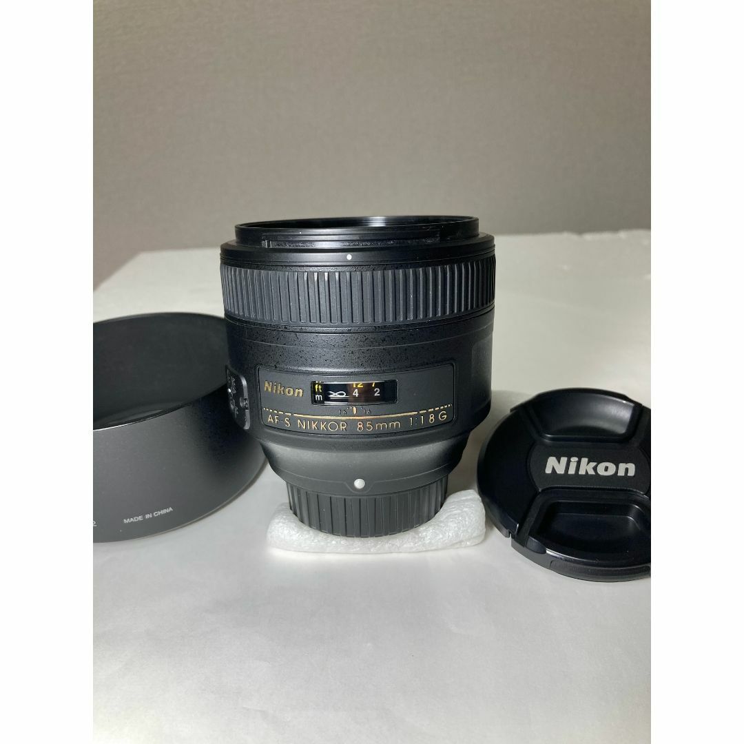 Nikon(ニコン)の美品.ニコン望遠レンズAF-S 85/1.8G .中古保証書2025.4.12迄 スマホ/家電/カメラのカメラ(レンズ(単焦点))の商品写真