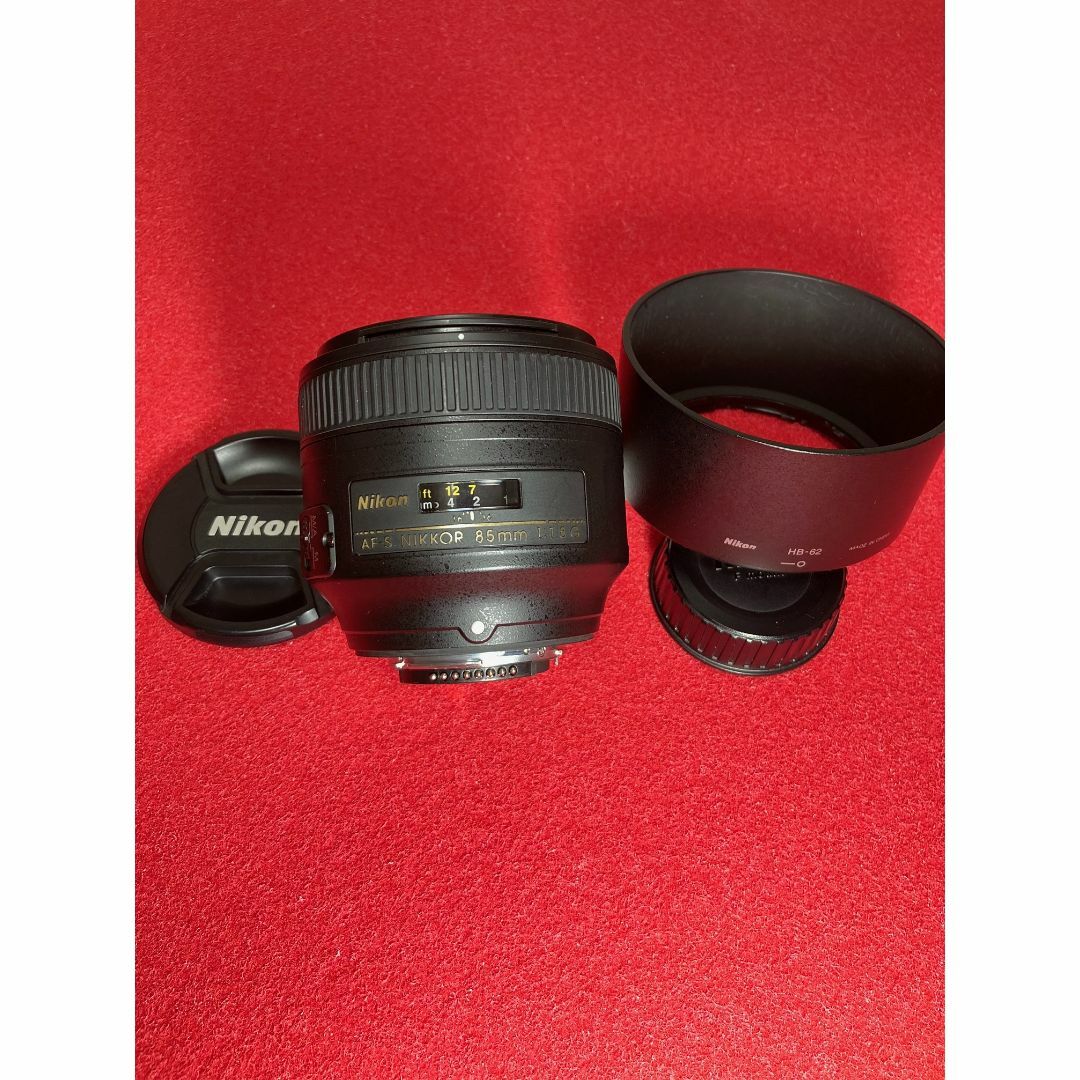 Nikon(ニコン)の美品.ニコン望遠レンズAF-S 85/1.8G .中古保証書2025.4.12迄 スマホ/家電/カメラのカメラ(レンズ(単焦点))の商品写真