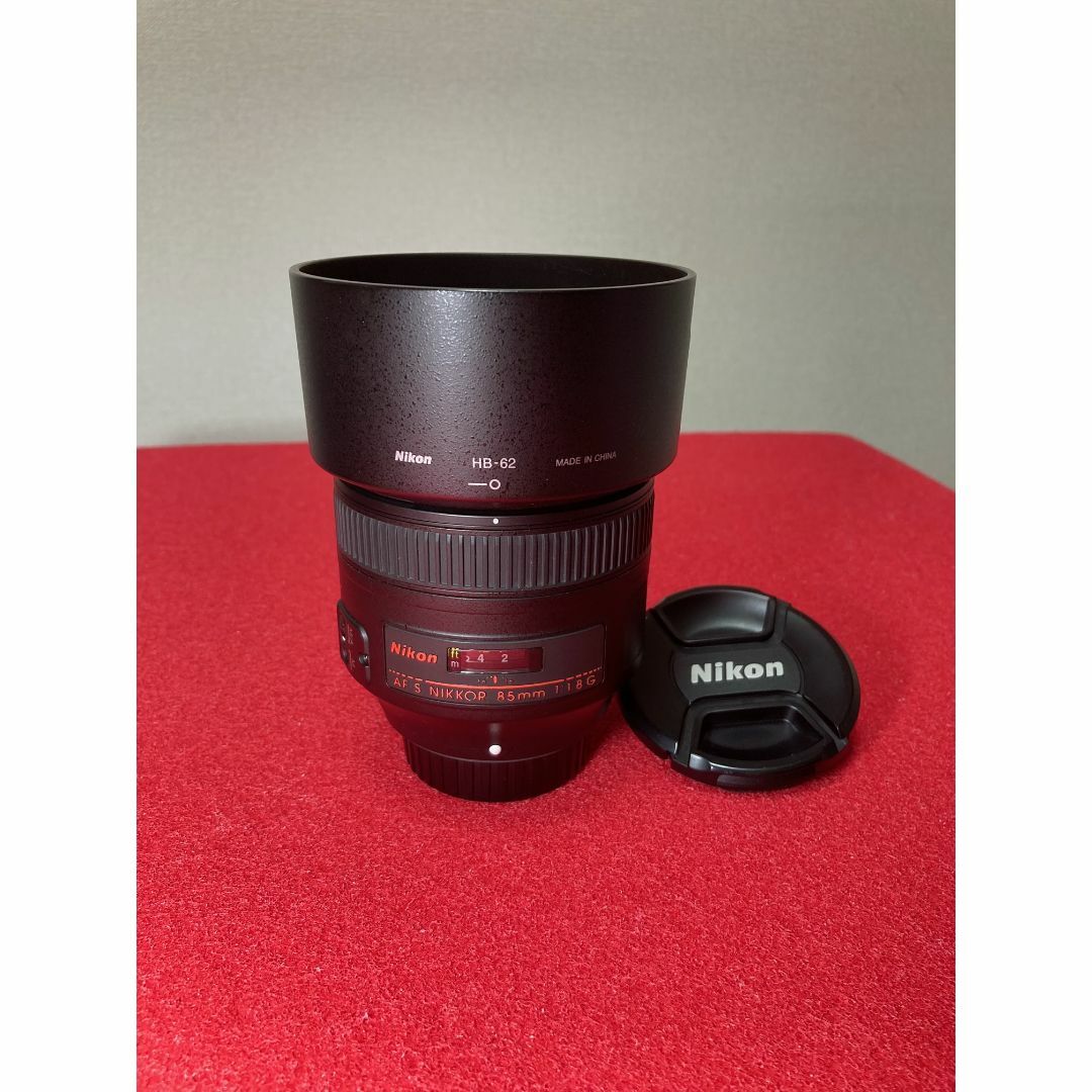 Nikon(ニコン)の美品.ニコン望遠レンズAF-S 85/1.8G .中古保証書2025.4.12迄 スマホ/家電/カメラのカメラ(レンズ(単焦点))の商品写真