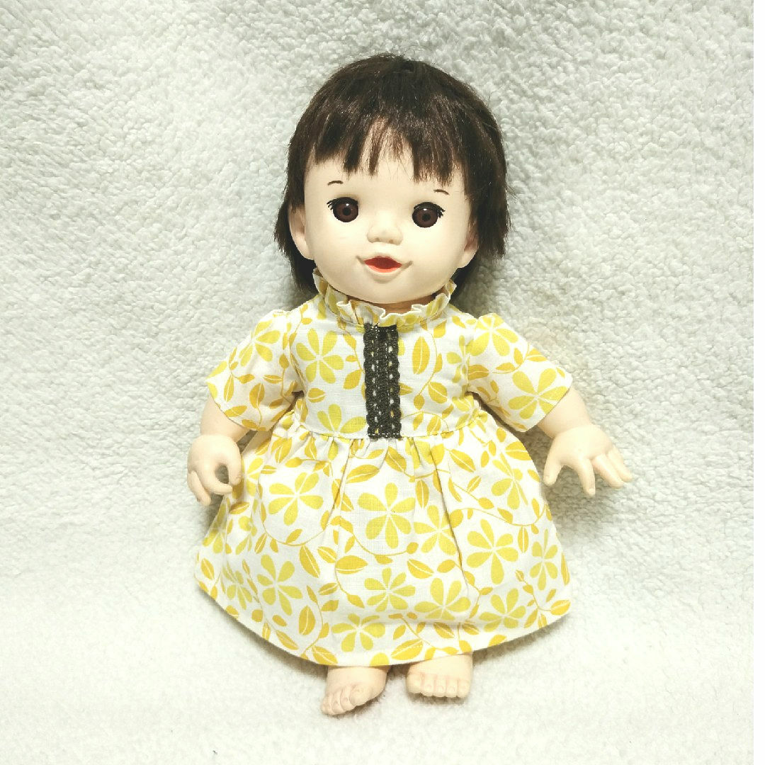ハンドメイド　ワンピース　人形用 ハンドメイドのぬいぐるみ/人形(その他)の商品写真
